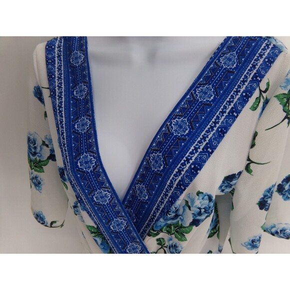 Altar'd State Women Size Med Blue/white Floral Tie Zip Back Romper NO Belt - Picture 4 of 11